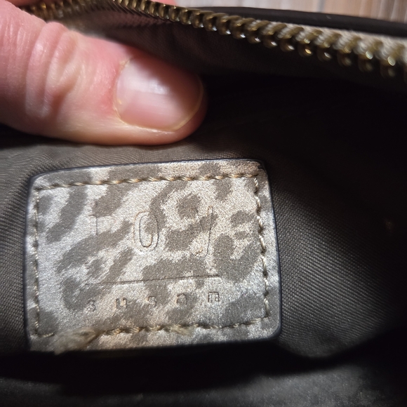 Leopard Print Tan Women's Wristlet Joy Susan - Picture 6 of 6